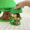 Mini Magiczne Drzewo się otwiera