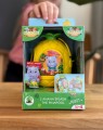 klorofil ananas w pudełku domek z basenem.jpg